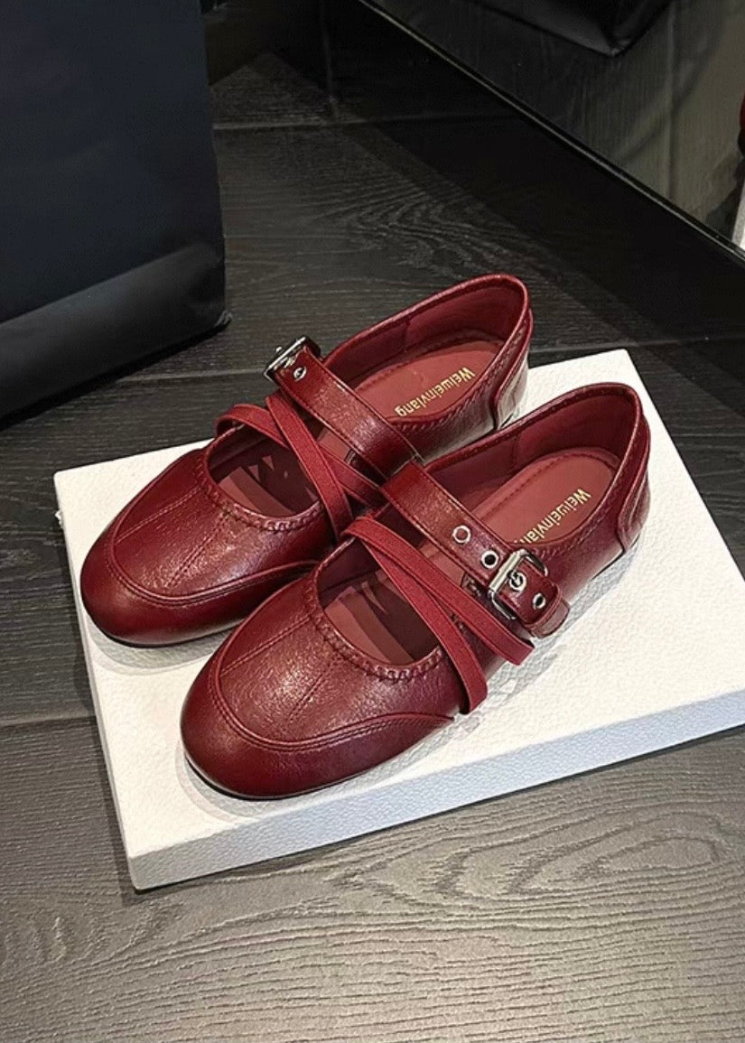 LUNA CROSS STRAP FLATS