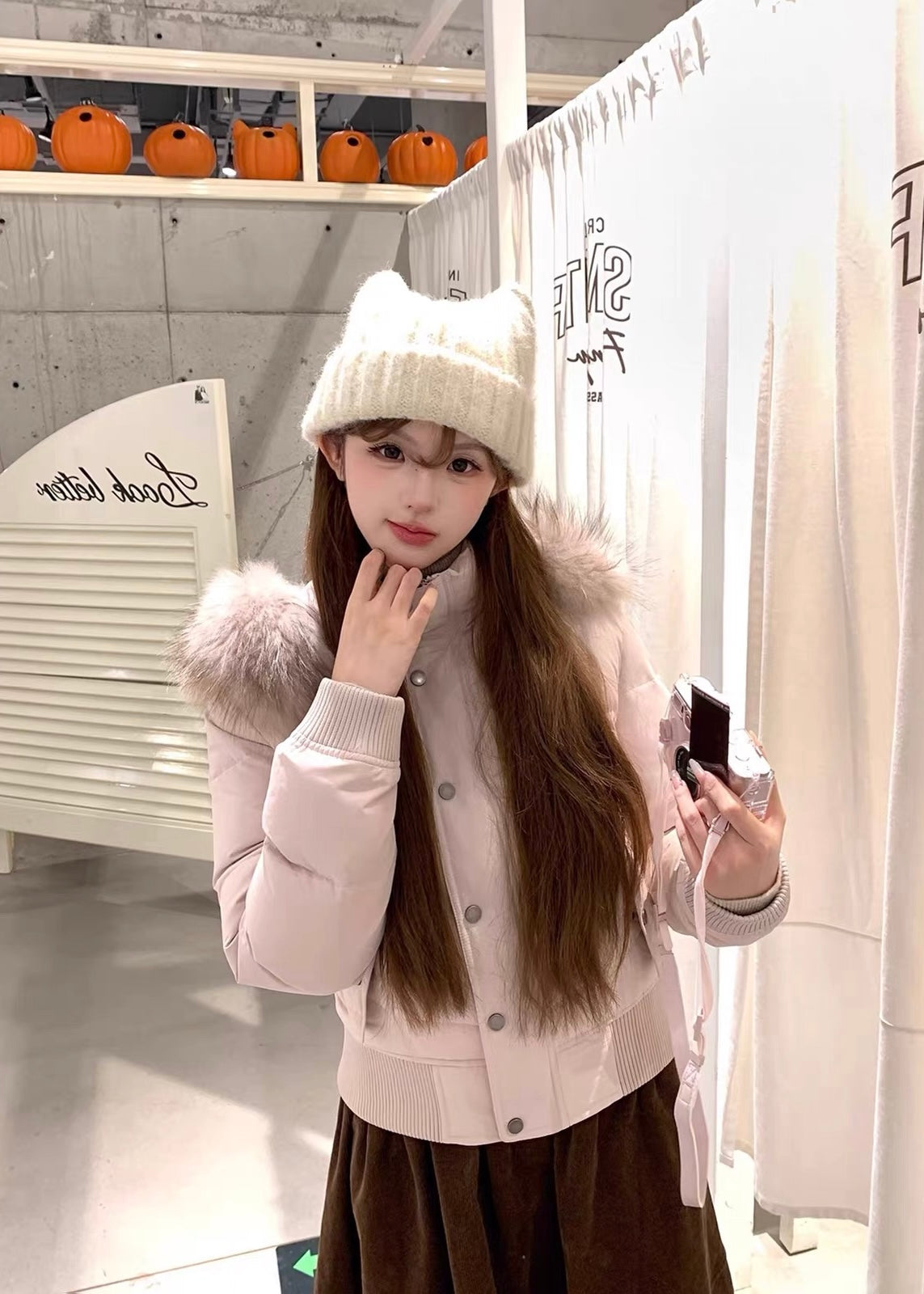 Fur shoulder puffer jacket