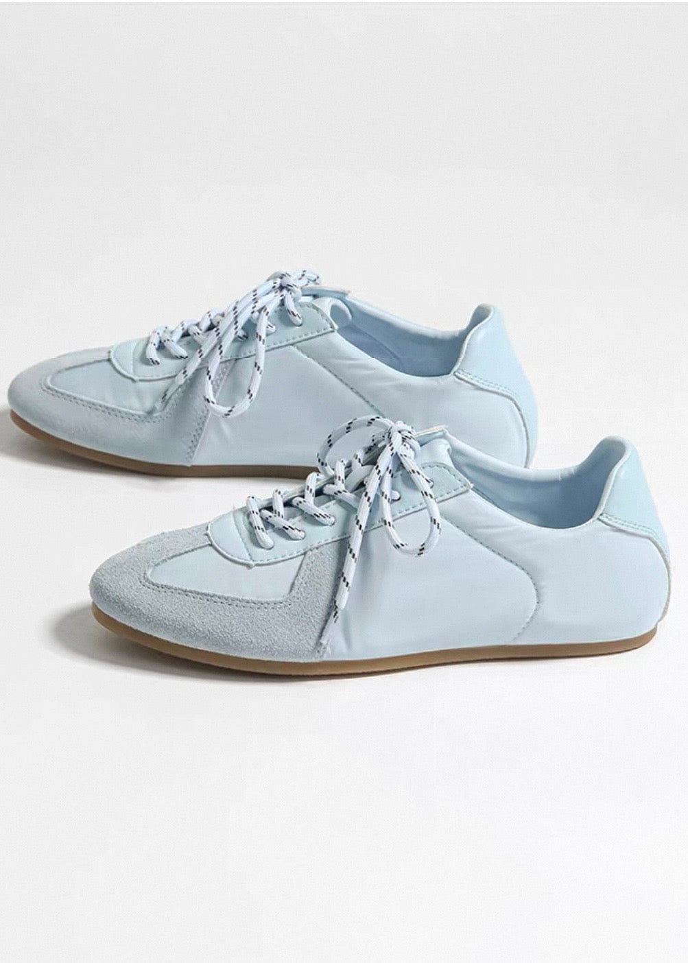 Luna Drift Sneaker