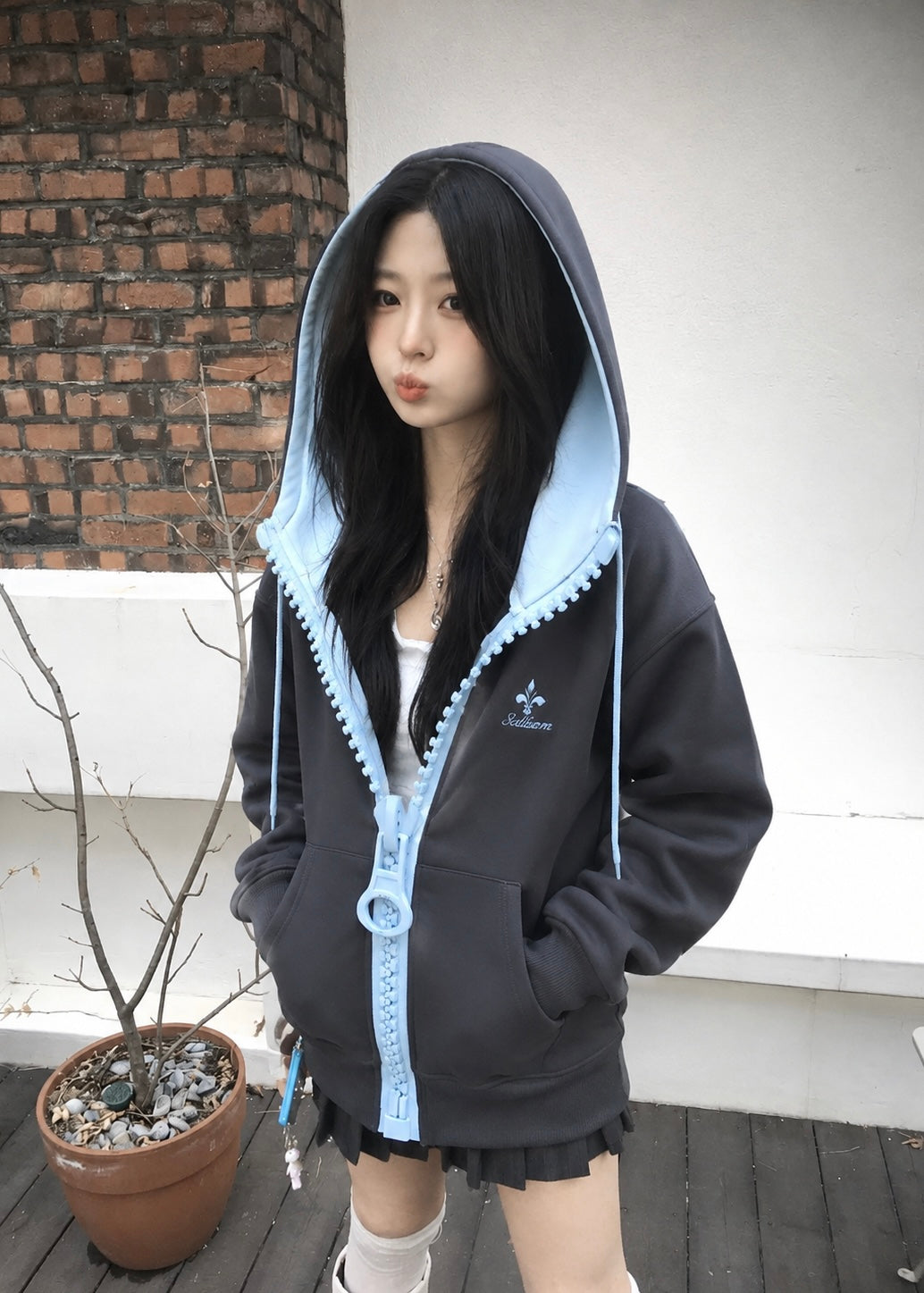 Aveline Contrast Zip Hoodie