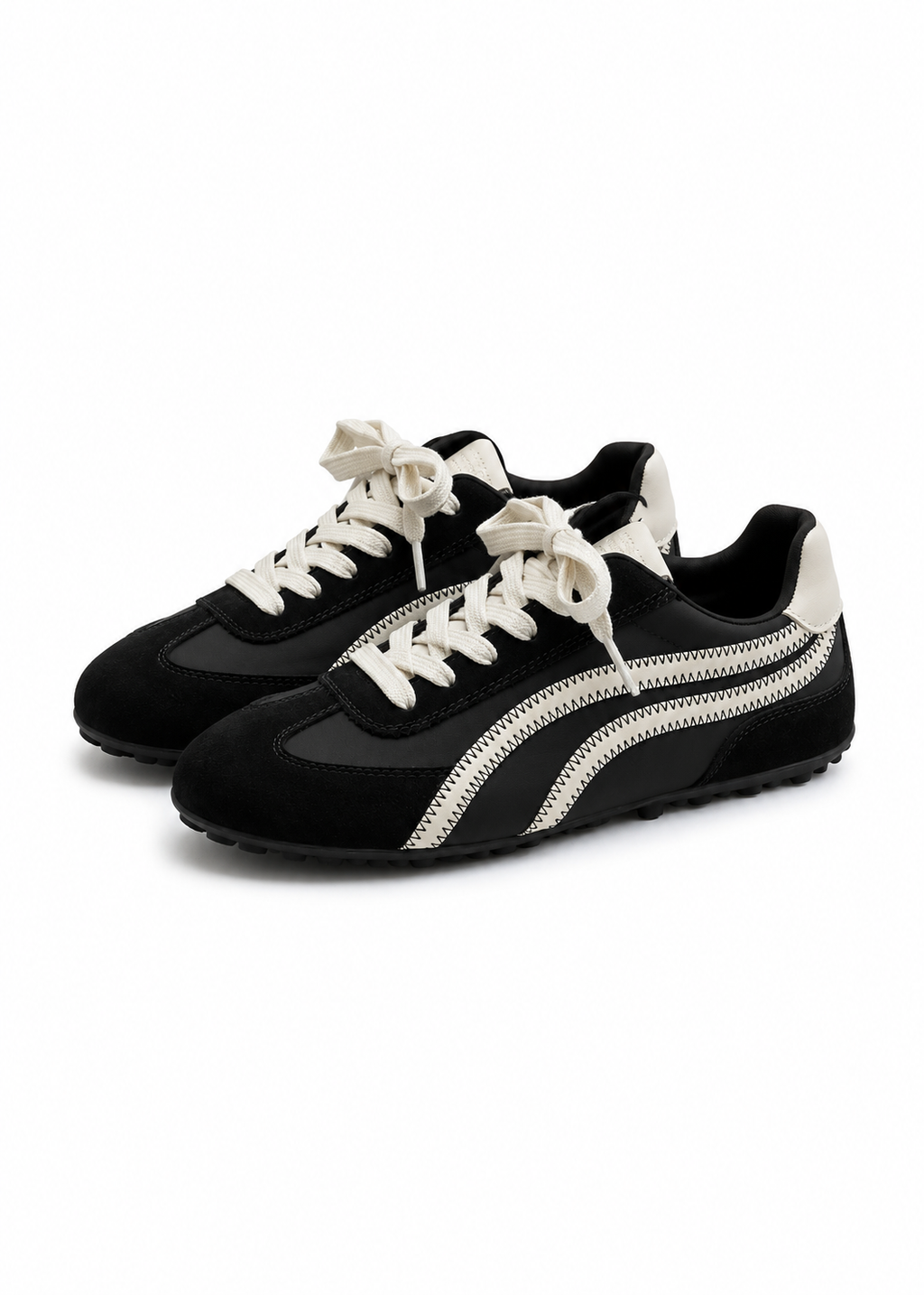 Vintage Ballet Mood Sneaker
