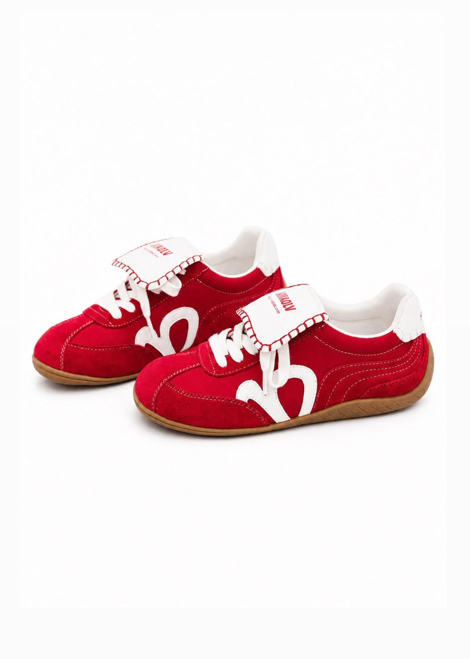 Mellow Heart Sneakers
