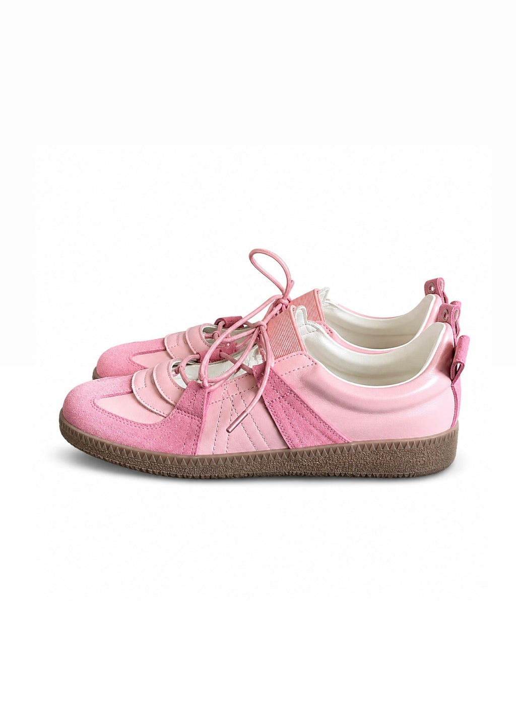 Sugar Ribbon Ballet Sneakers