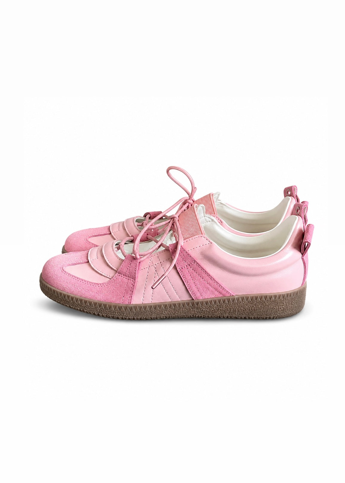 Sugar Ribbon Ballet Sneakers
