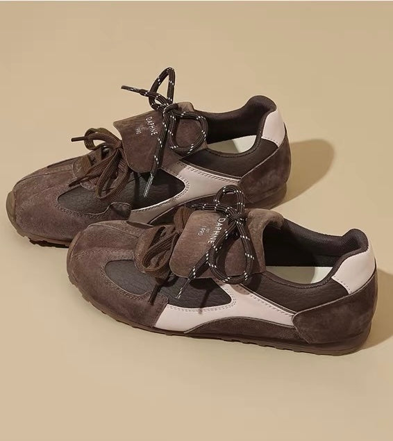 Daphne Retro Bow Sneakers
