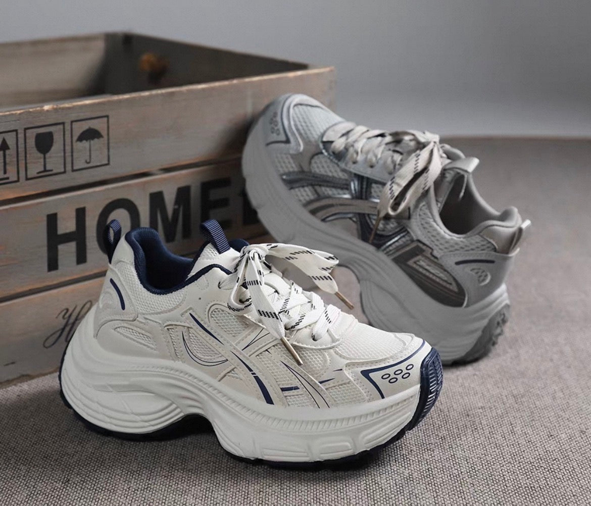 Aero Curve Platform Sneakers