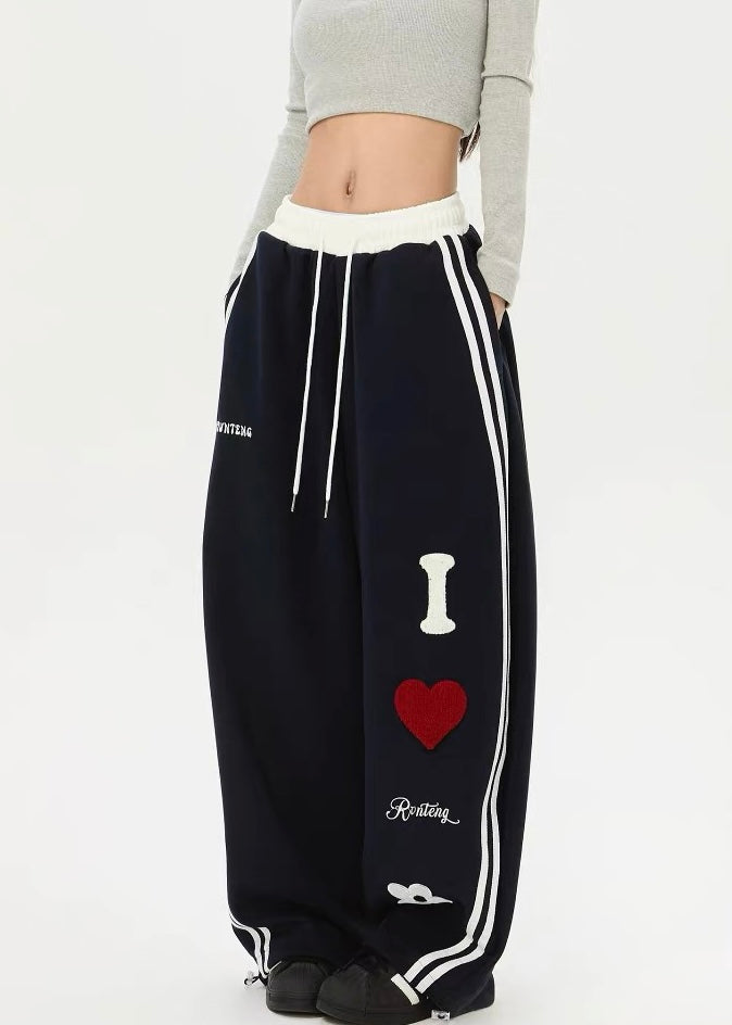 Love Track Wide Sweat