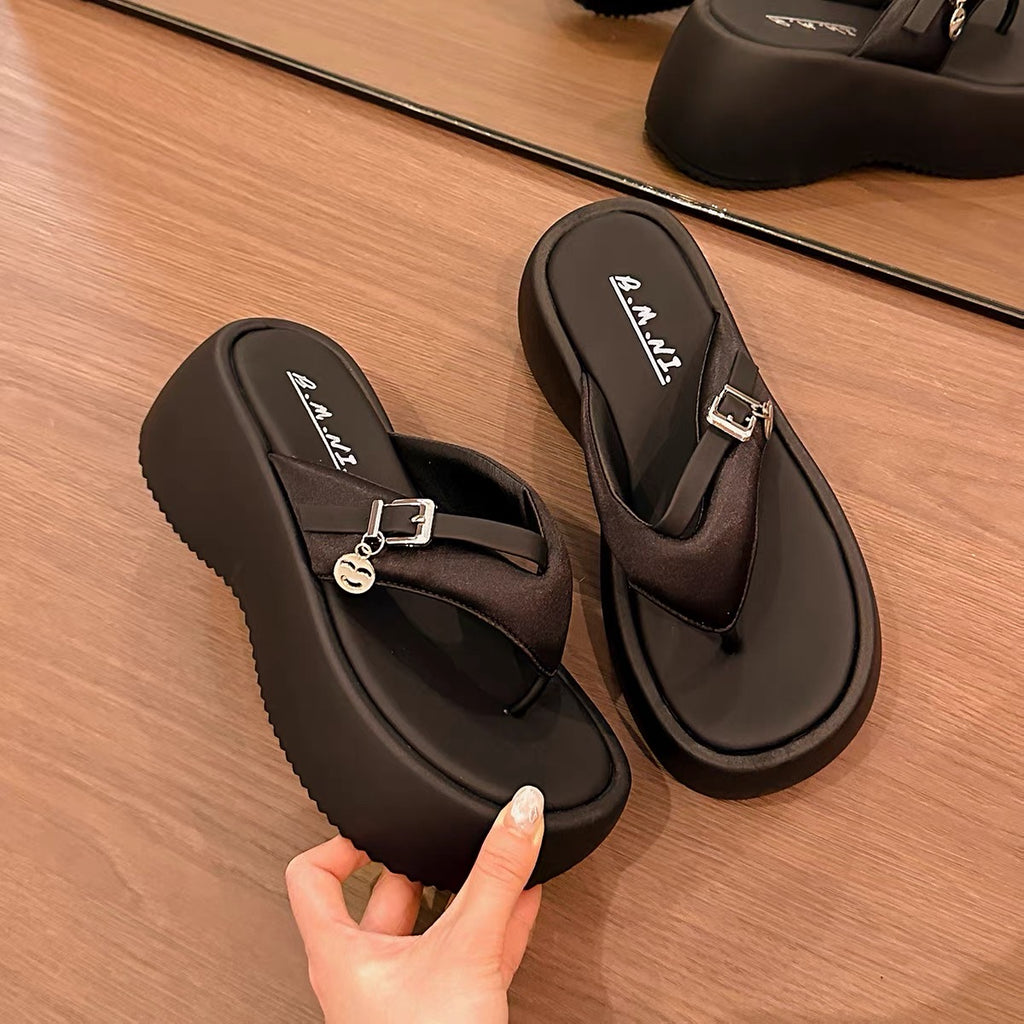 Puffy Doll Sandals