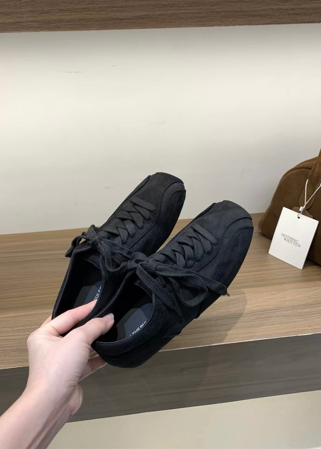 Sienna Flow Sneakers