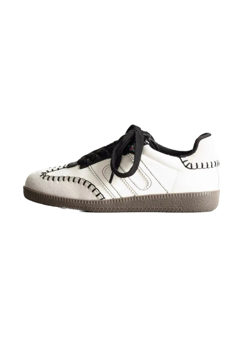 Black Hand-Stitched Low Sneakers