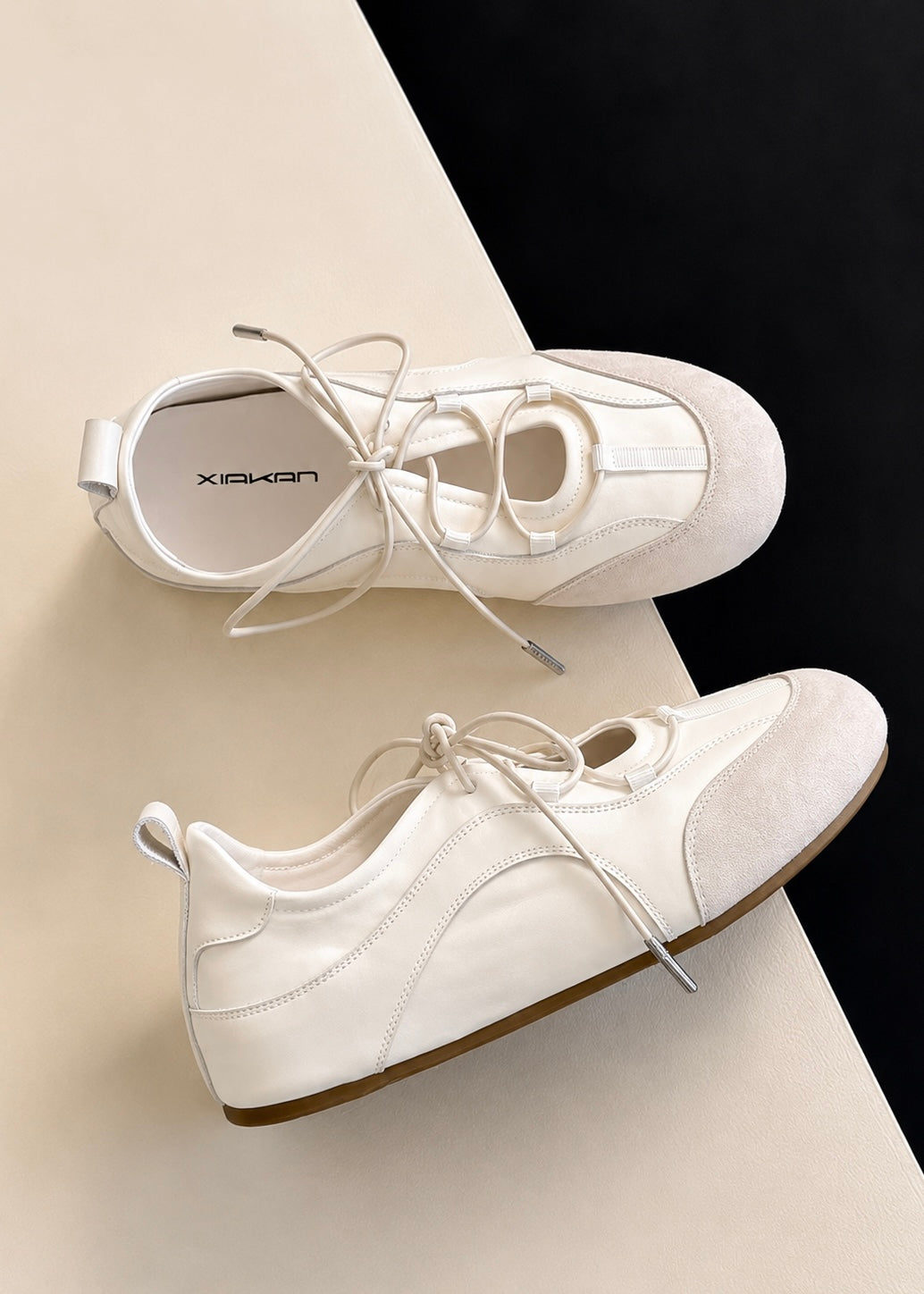 Lune Ballet Sneaker