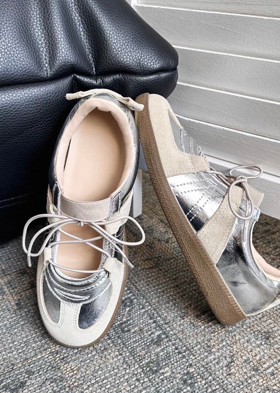 Sugar Ribbon Ballet Sneakers