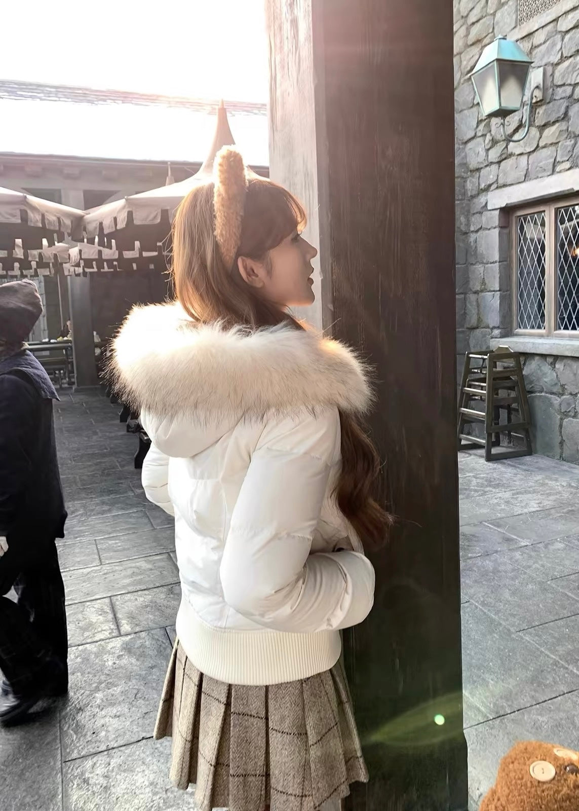Fur shoulder puffer jacket