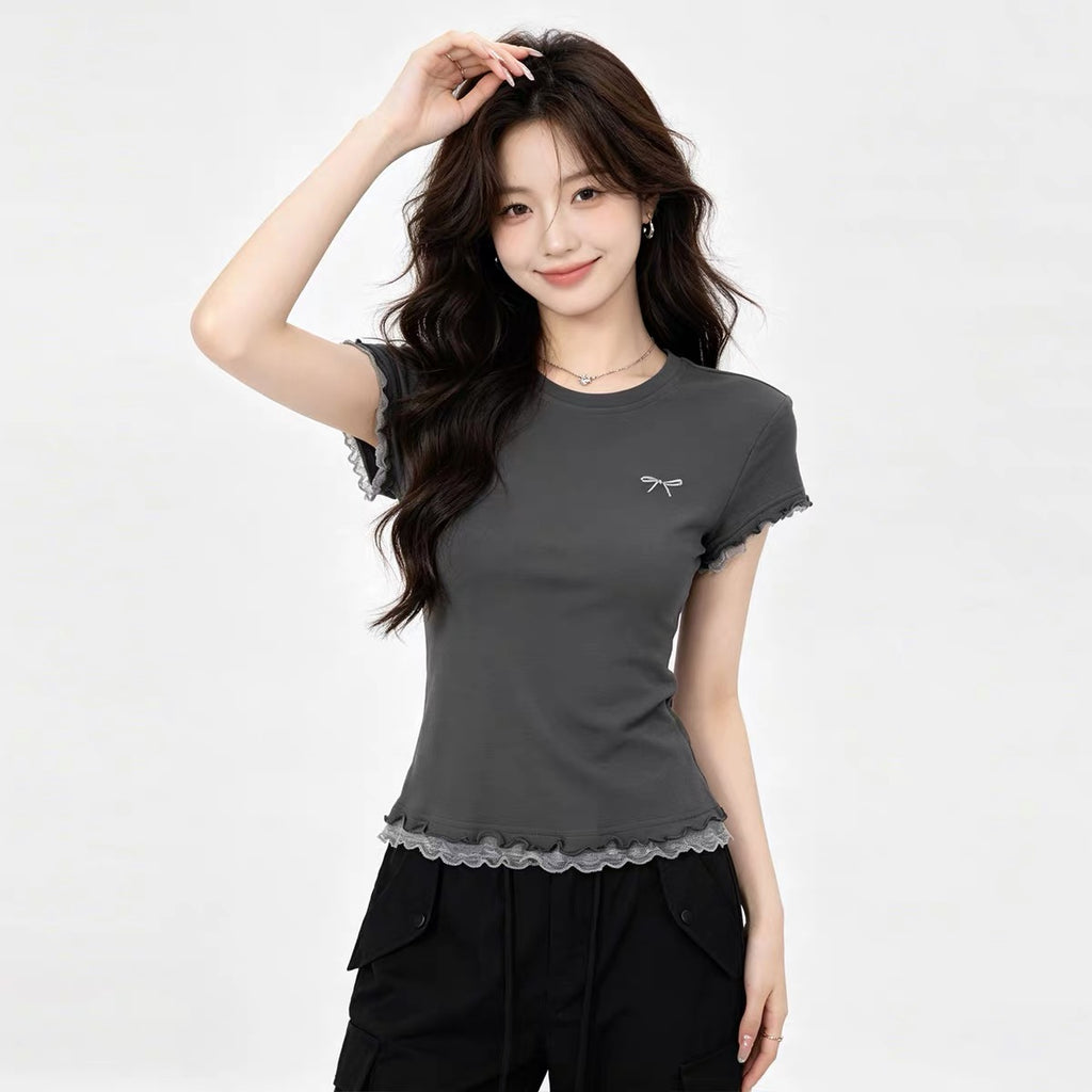 Ribbon Lace T-シャツ