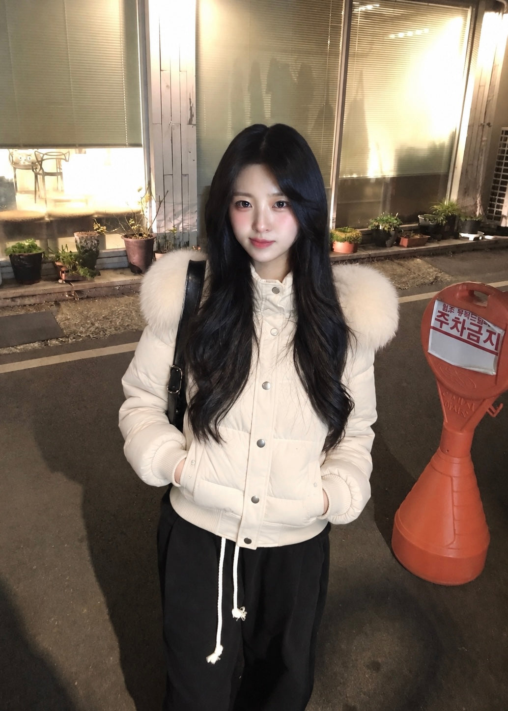 Fur shoulder puffer jacket