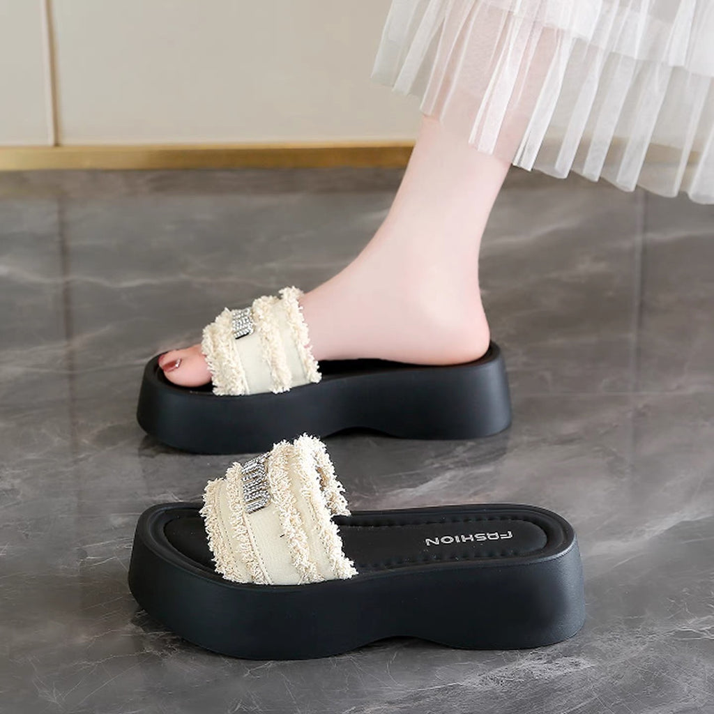 Sweet Fray Thick-Sole Sandals