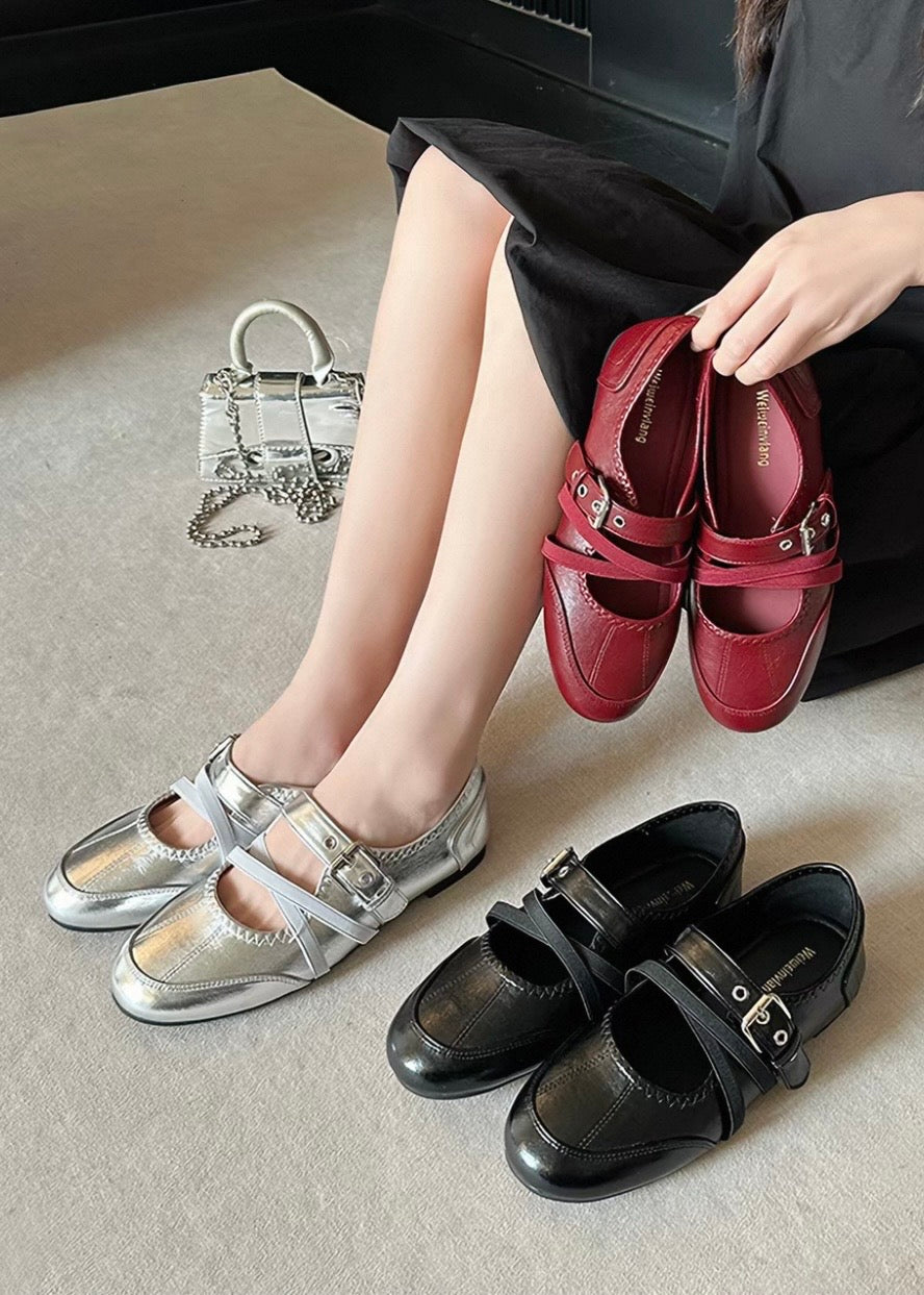 LUNA CROSS STRAP FLATS