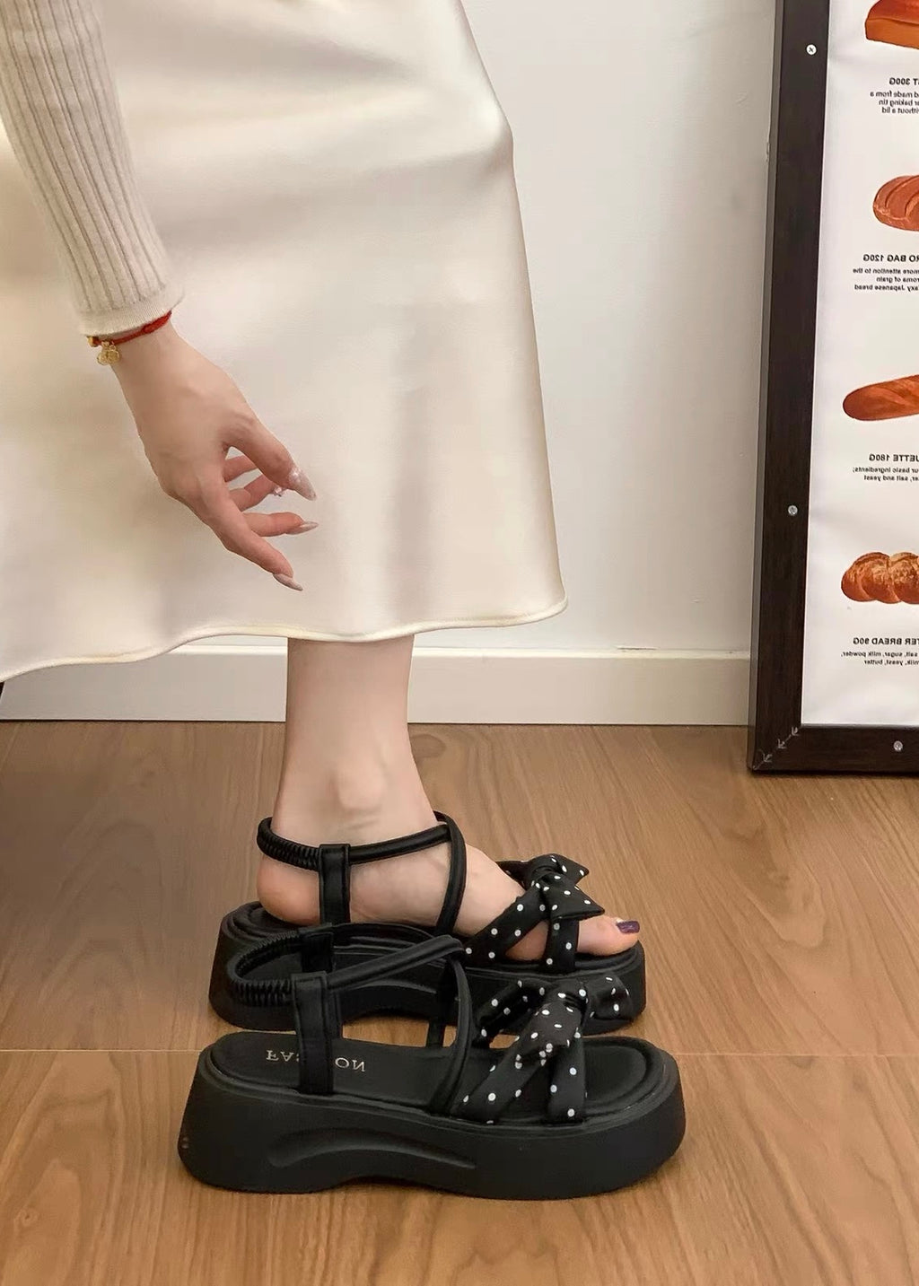 Velune Ribbon Sandals