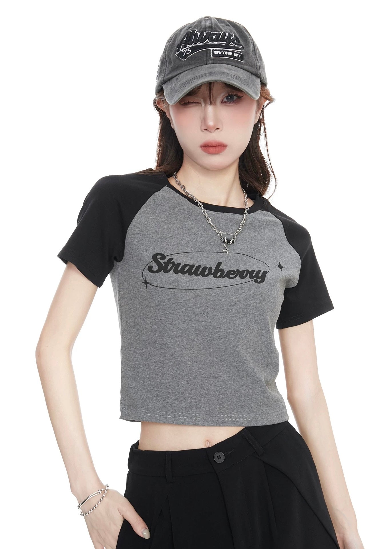 Starlight Strawberry Raglan T-シャツ