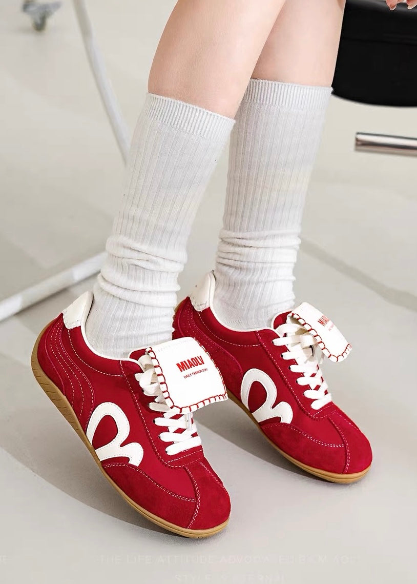 Mellow Heart Sneakers