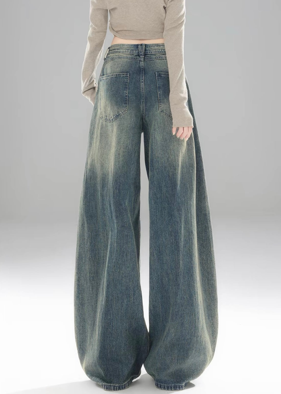 Vintage Fade Balloon Jeans