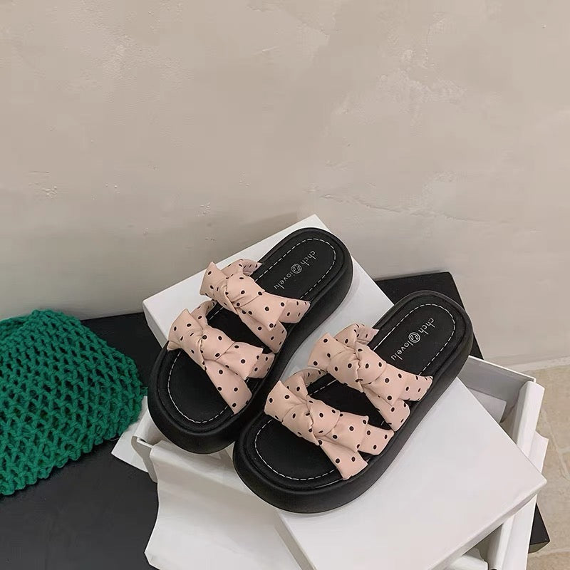 Sandals – Noxvera