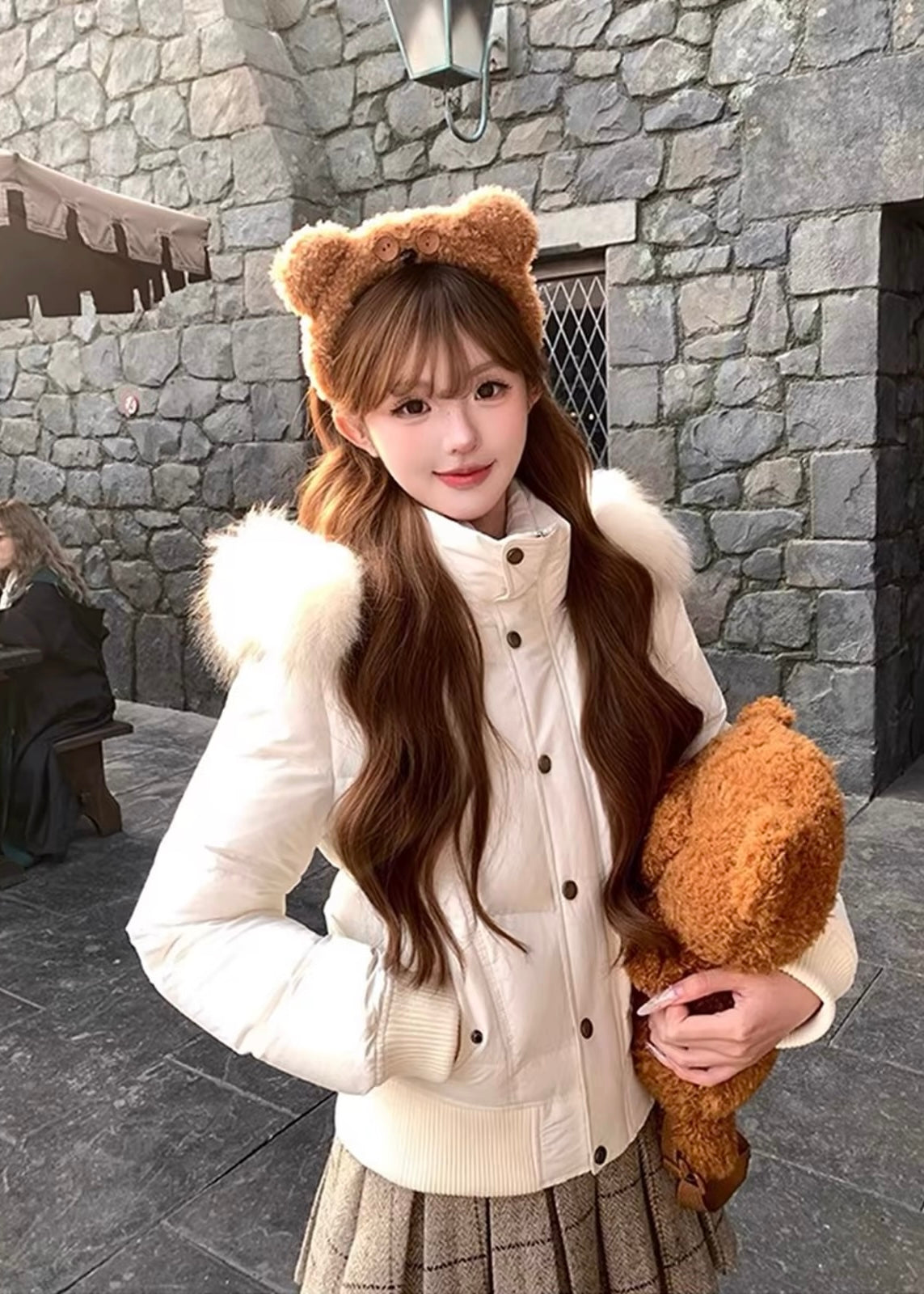 Fur shoulder puffer jacket