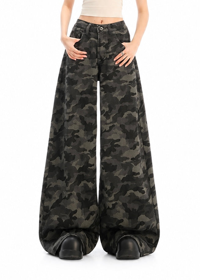 Camo High-Rise Wide Jeans