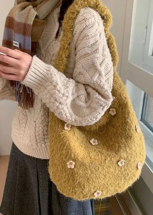 Fluffy Blossom トートバッグ