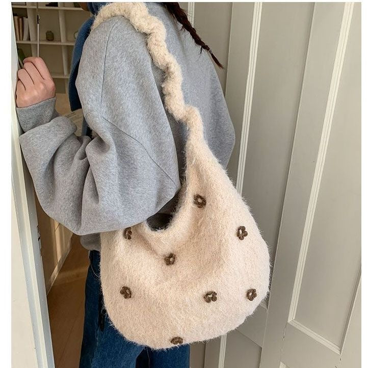 Fluffy Blossom トートバッグ