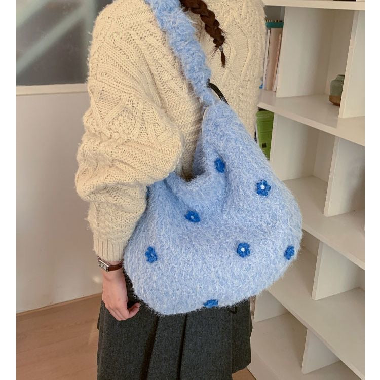 Fluffy Blossom トートバッグ