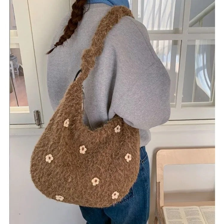 Fluffy Blossom トートバッグ
