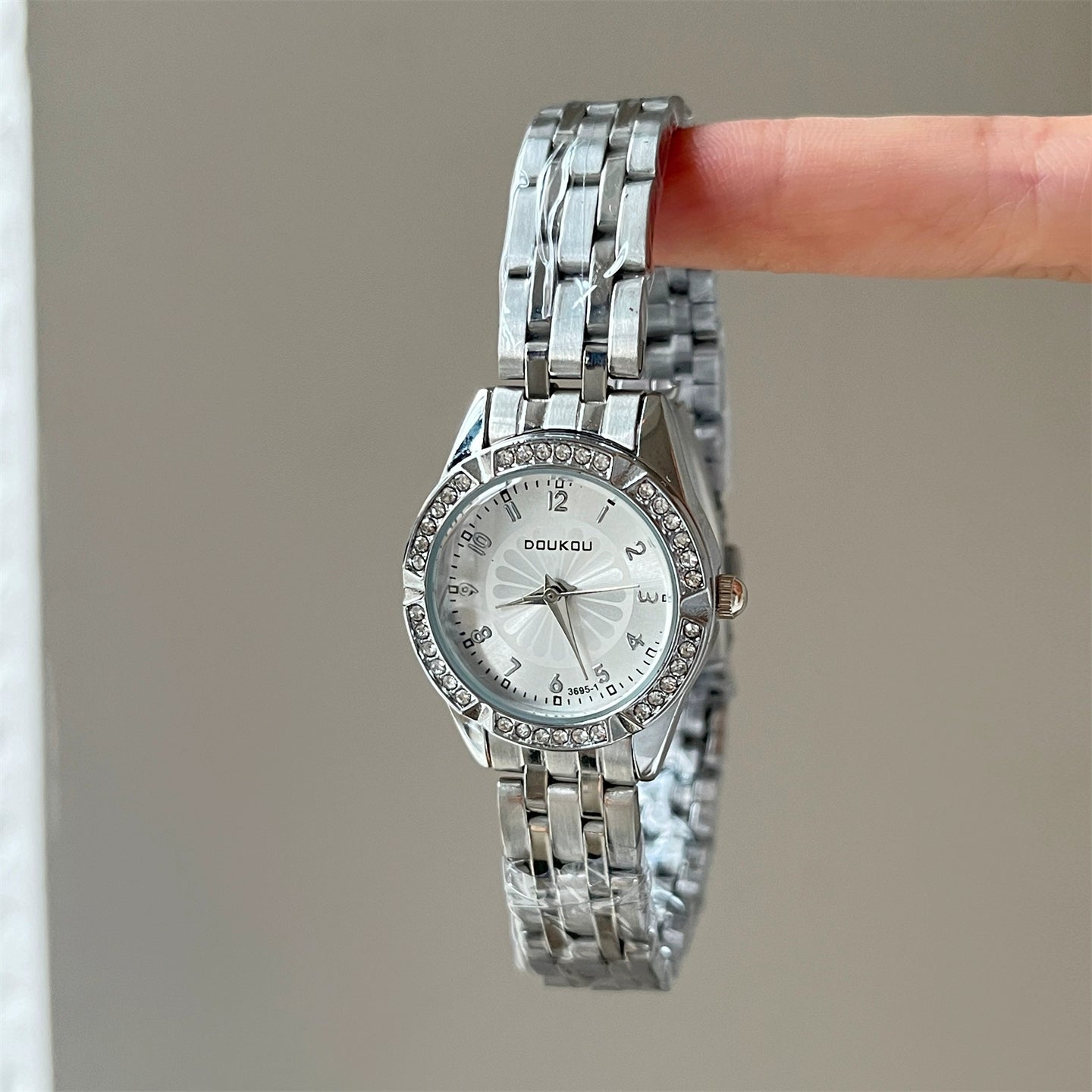 Glacier Blue Daisy Watch