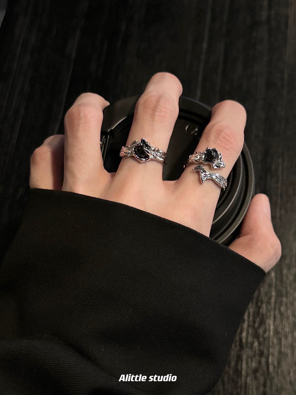 Dark Aesthetic Thorn Agate Open Ring