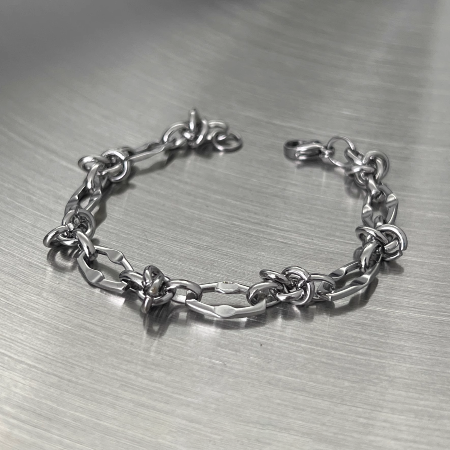 Thorn Edge Bracelet