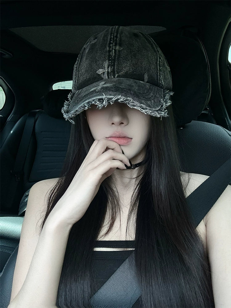 OuiPack Vintage Distressed Washed Cap