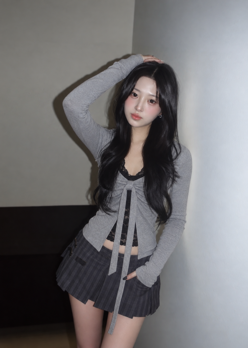 Vellune lace ribbon layered top